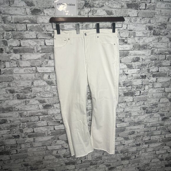 EUC J.Crew 9 in Demi Boot Crop White Jeans Size 32 - Picture 1 of 16